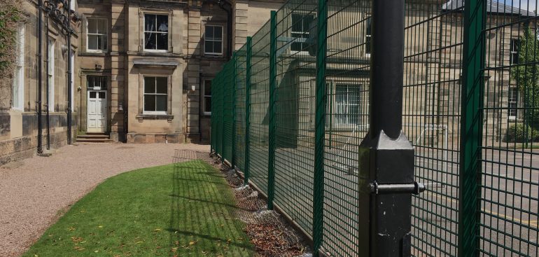868 Rebound Mesh MUGA Fencing PPC 6005 Green Boundary Services Ltd 1 5 1