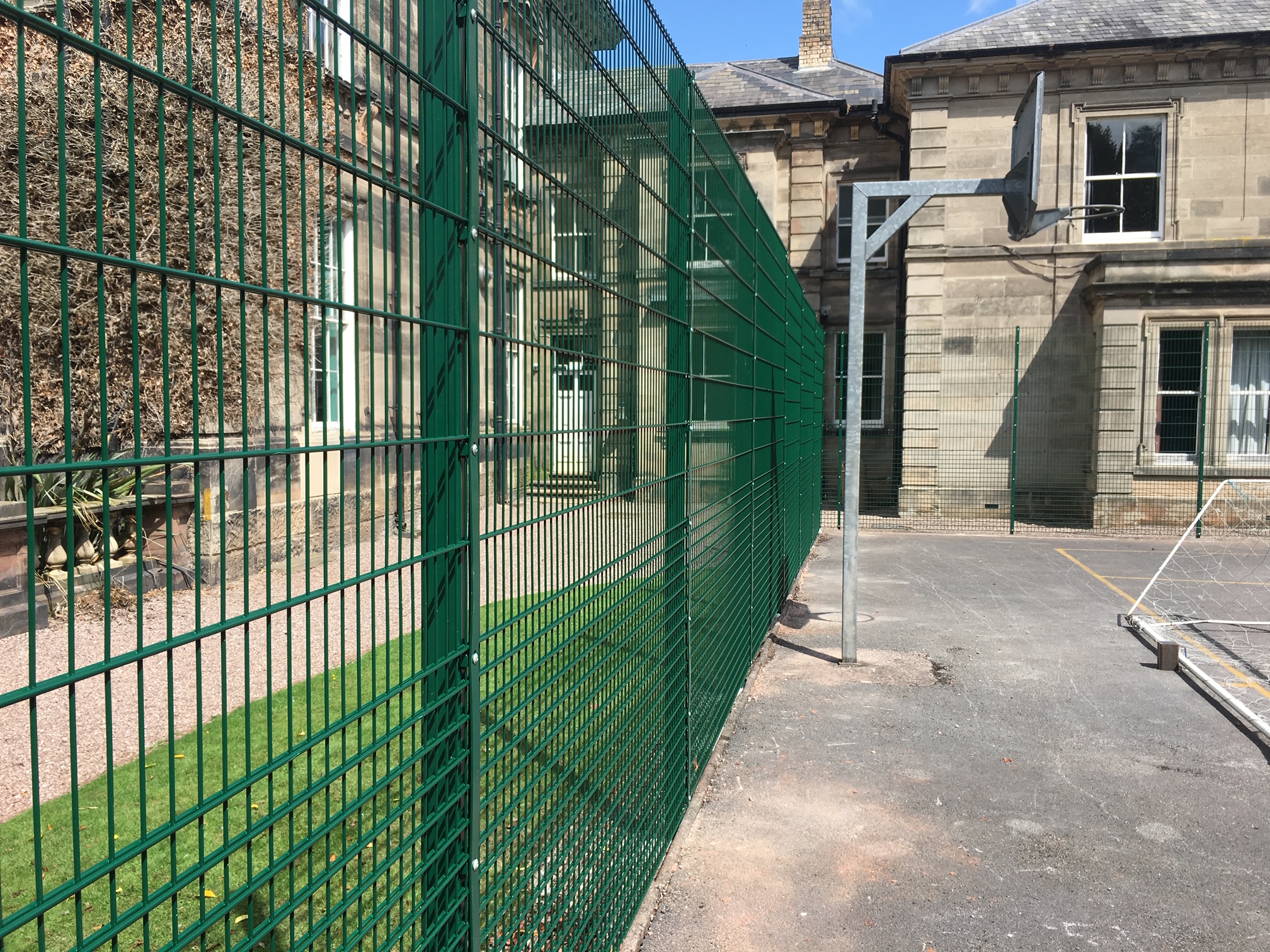 3 Metre High 868 Twin Wire with Rebound Multi Sports Area 3 Metre High 868 Twin Wire with Rebound Multi Sports Area