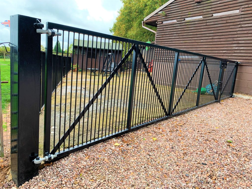Bespoke Security Railings & Gates Boundary Services.4