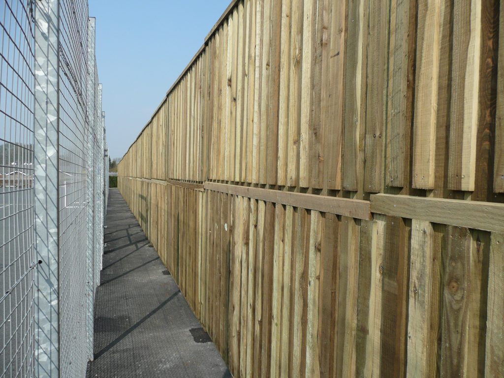 Timber-Reflective-Acoustic-Fencing